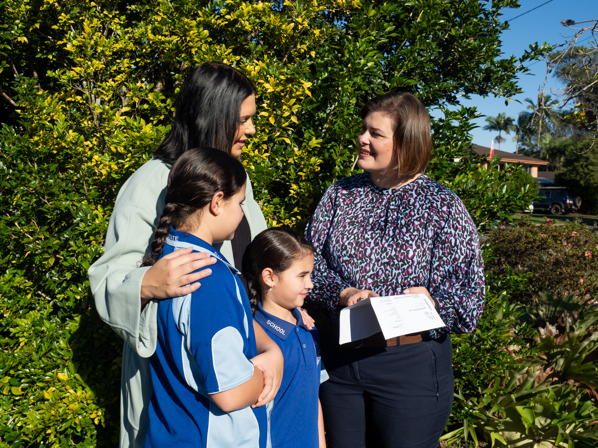 Nikki talking about cost of living with a local family in Pine Rivers